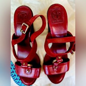 RED Tory Burch Heel Sandler (9.5)